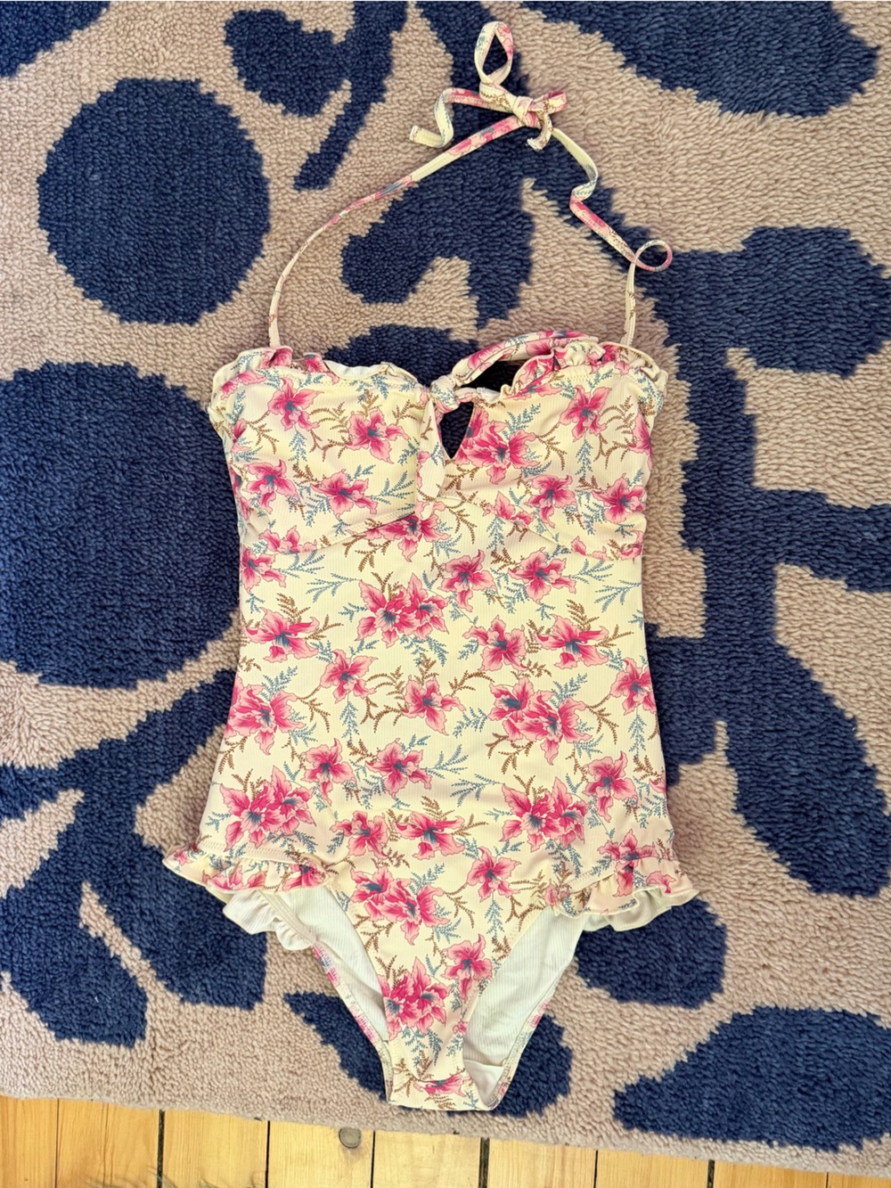 Louise Misha floral feminine French Ruffle One-Piece Swimsuit size 38/med